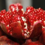 Pomegranate: benefits and harms...
